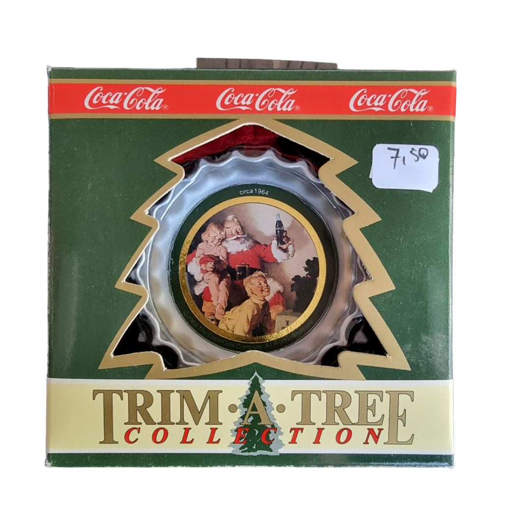 Coca Cola Trim a Tree Collection Ornament kerstman en twee kinderen